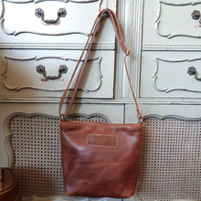 Cecilia in Tobbaco by Boot & Rally
