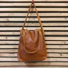 Square Tote in Toffee