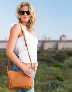 Ibiza Crossbody in Waxy Tan